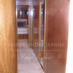 4387077_20130611102255486_1_XLARGE