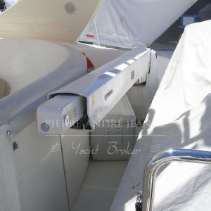 4387077_20130611102330743_1_XLARGE