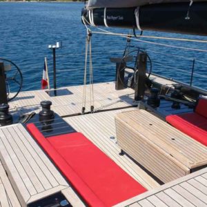 black_legend_4_black_pepper_code_2.1_sailing_yacht_010