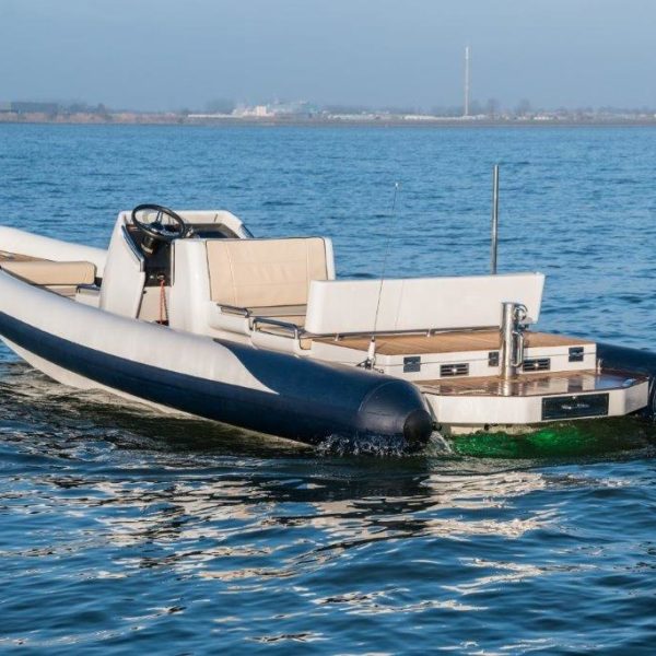 R701 1900 (7) – Copie