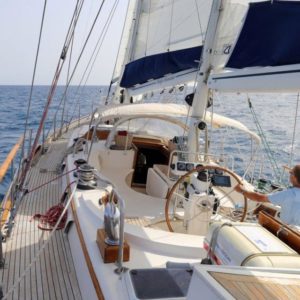 lady-francine-voilier-ketch-scorpio-72-location-mariotto-071-1080×675