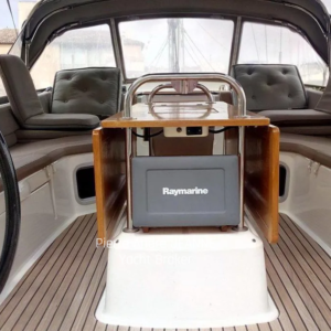 6308581_20170721130933889_1_XLARGE