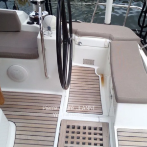 6308581_20170721131015480_1_XLARGE